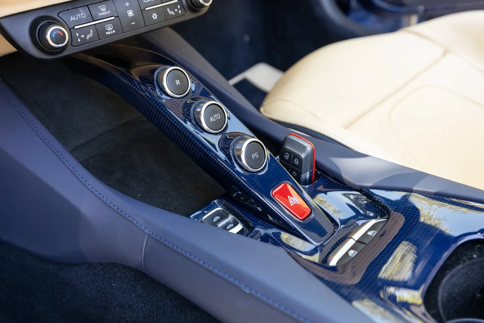 Used 2023 Ferrari Portofino M RWD image 32