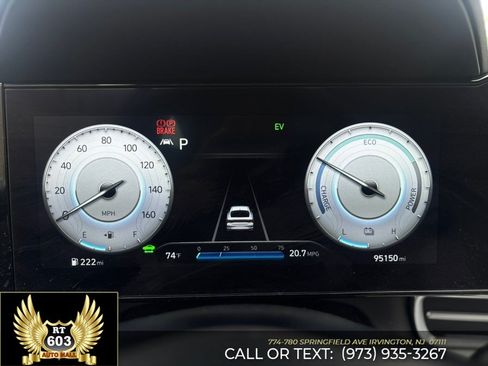 Used 2023 Hyundai Elantra Limited w/ Preferred Accessory Package FWD image 18