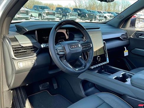 New 2026 GMC Acadia AT4 w/ Super Cruise Package image 6