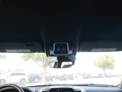 New 2026 RAM 1500 4x4 Crew Cab image 27