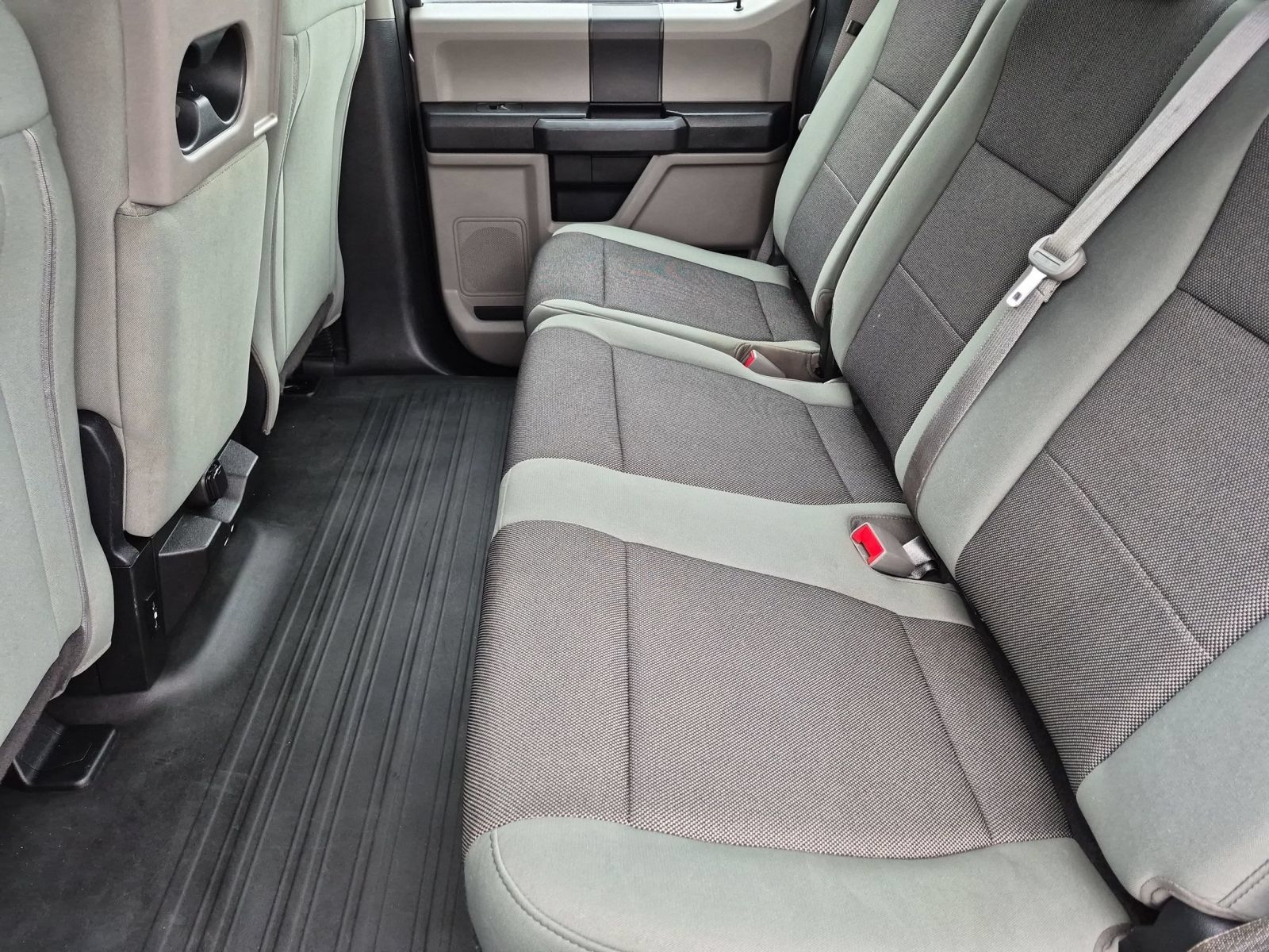 Used 2019 Ford F150 XL w/ Equipment Group 101A Mid AWD/4WD image 28