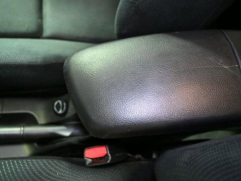 Used 2011 Toyota Yaris Sedan image 19