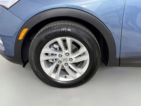 Used 2025 Buick Envista Preferred w/ Convenience I Package FWD image 34