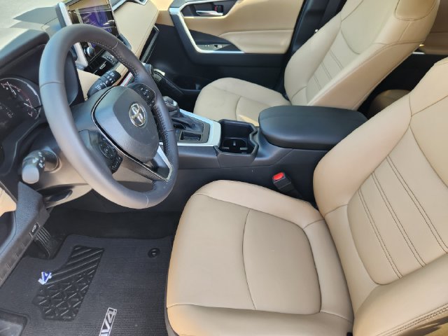 Certified 2025 Toyota RAV4 XLE Premium FWD image 13