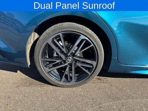 Used 2025 Toyota Camry XSE image 3