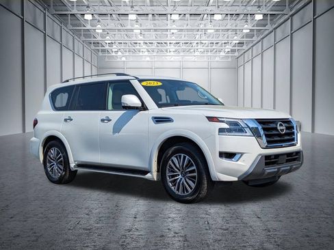 Used 2023 Nissan Armada SL RWD image 2