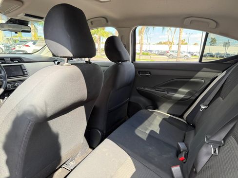 Used 2020 Nissan Versa SV image 16