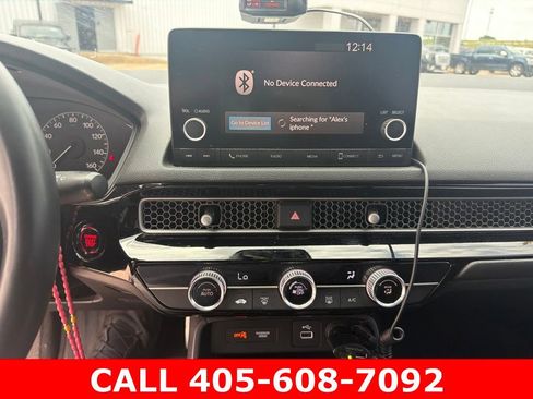 Used 2023 Honda Civic Sport image 9