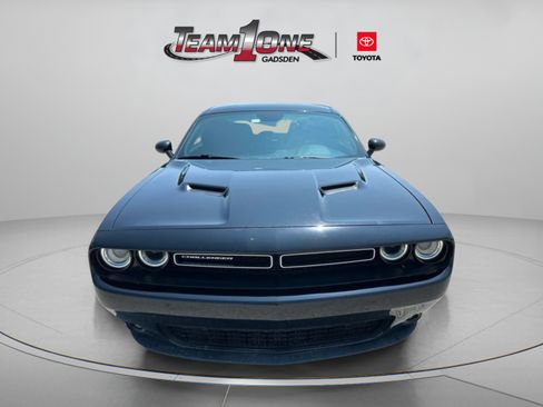 Used 2021 Dodge Challenger SXT w/ Plus Package RWD image 2