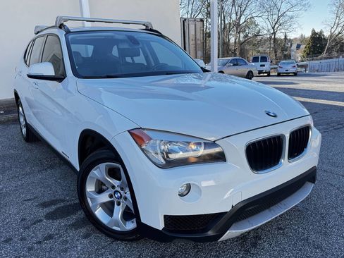 Used 2014 BMW X1 sDrive28i image 2