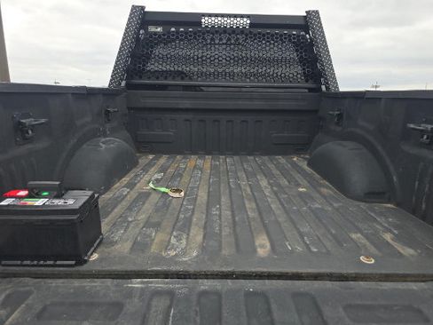 Used 2018 Ford F150 Raptor w/ Equipment Group 802A Luxury AWD/4WD image 16