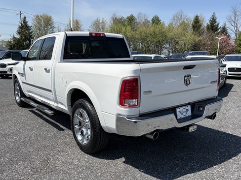 Used 2017 RAM 1500 Laramie w/ Convenience Group image 5