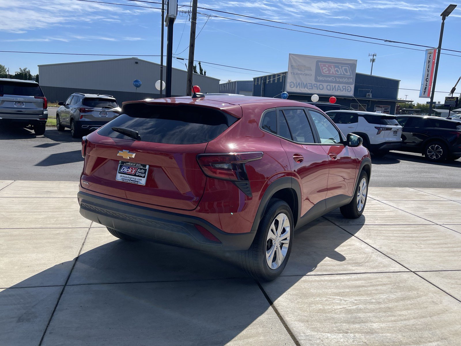 Used 2026 Chevrolet Trax LS FWD image 5