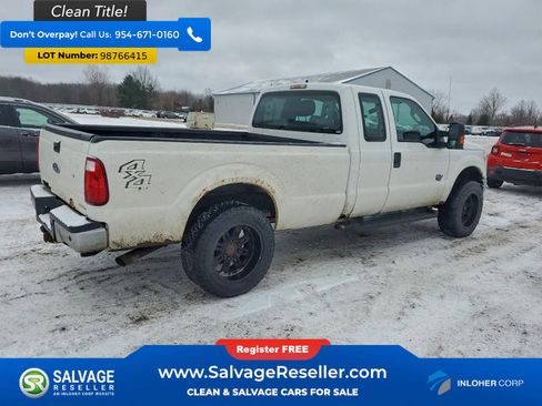 Used 2015 Ford F250 XL w/ Power Equipment Group image 4