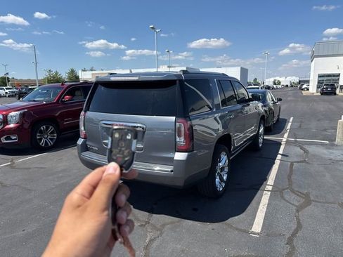 Used 2019 GMC Yukon Denali w/ Open Road Package RWD image 3