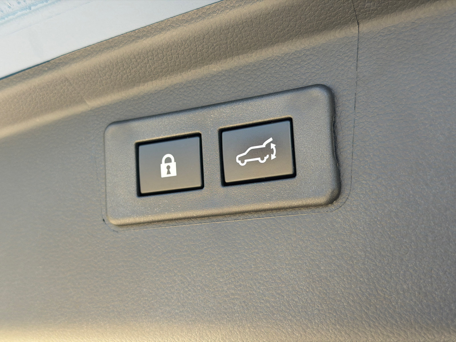 Used 2025 Subaru Outback Wilderness AWD/4WD image 23