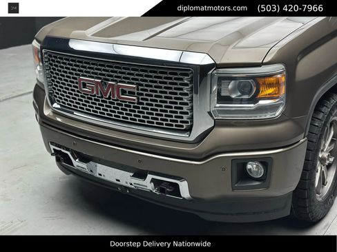 Used 2015 GMC Sierra 1500 Denali w/ Driver Alert Package image 14