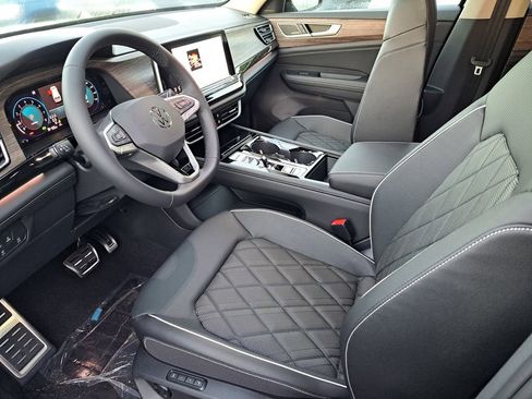New 2026 Volkswagen Atlas SEL Premium R-Line image 6