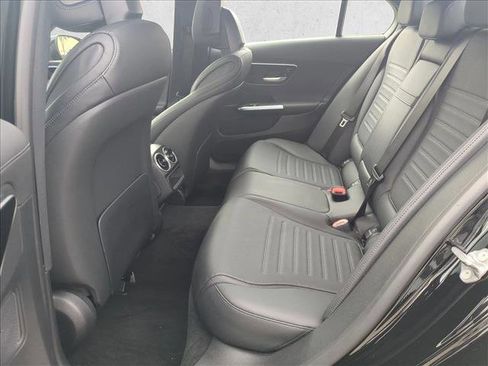 Used 2022 Mercedes-Benz C 300 Sedan image 18