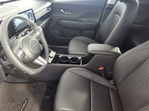 New 2025 Hyundai Kona Limited image 11