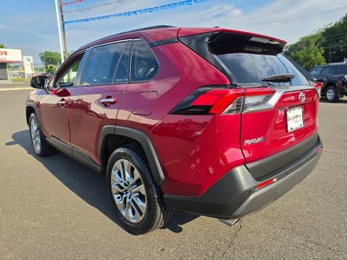 Used 2021 Toyota RAV4 Limited AWD/4WD image 5