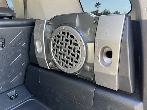 Used 2008 Toyota FJ Cruiser 4WD image 24
