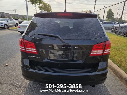 Used 2017 Dodge Journey SE w/ Flexible Seating Group FWD image 8