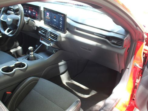 Used 2024 Ford Mustang GT RWD image 12