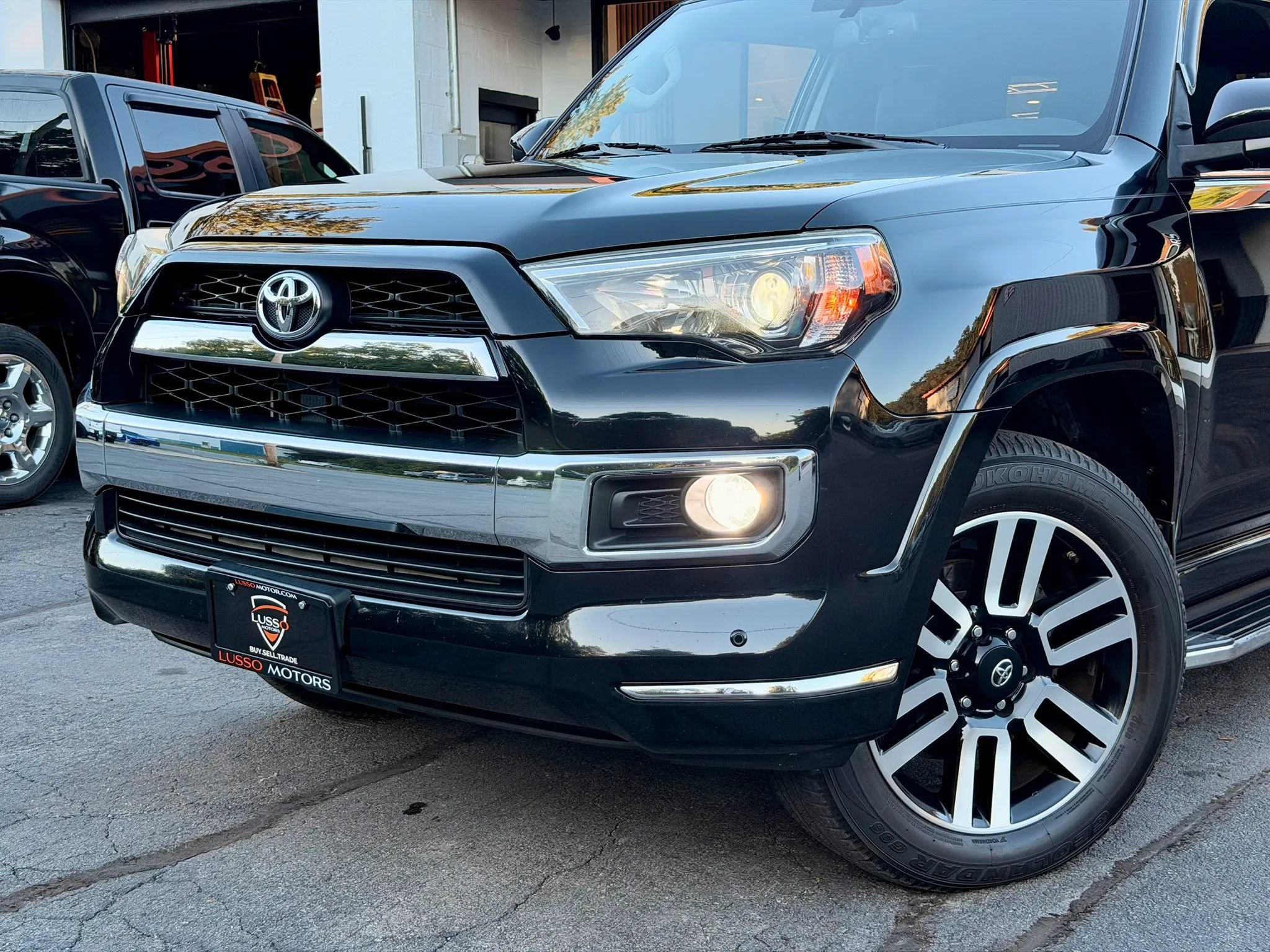 Used 2019 Toyota 4Runner Limited AWD/4WD image 42