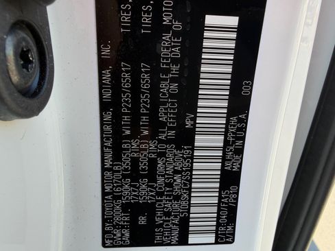 Used 2025 Toyota Sienna LE w/ LE Plus Package AWD/4WD image 34