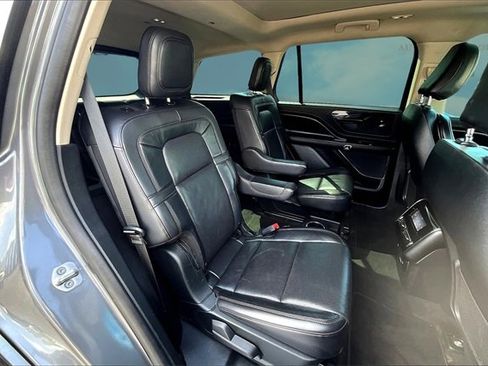 Used 2021 Lincoln Aviator Reserve w/ Equipment Group 208A image 27