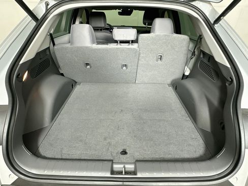 Used 2024 Hyundai Ioniq 5 SEL RWD image 28