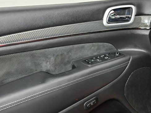 Used 2018 Jeep Grand Cherokee Trackhawk AWD/4WD image 13