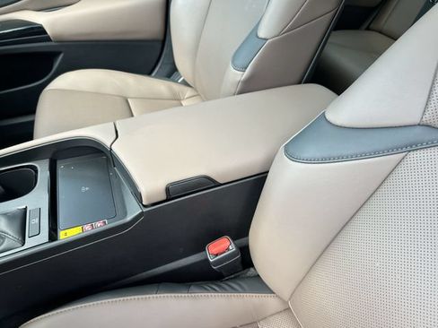 Certified 2025 Lexus ES 350 w/ Premium Package FWD image 19