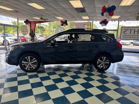 Used 2019 Subaru Outback 2.5i Limited image 4