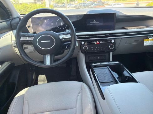 Certified 2025 Hyundai Tucson SEL image 23