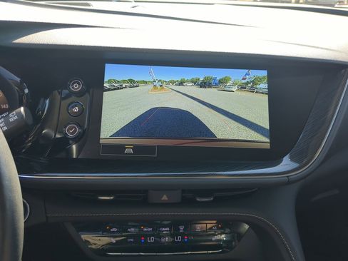 Used 2022 Buick Envision Preferred FWD image 16