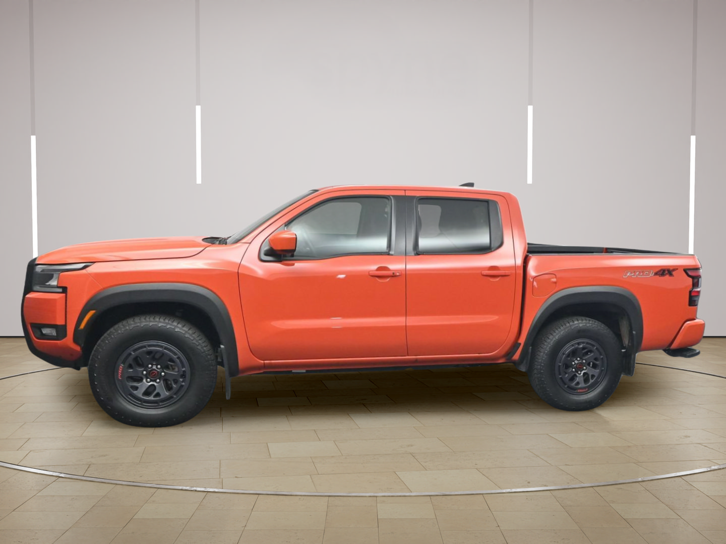 Certified 2025 Nissan Frontier PRO-4X w/ Interior Protection Package AWD/4WD image 4