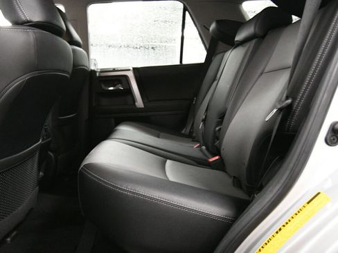 Certified 2024 Toyota 4Runner SR5 Premium image 20