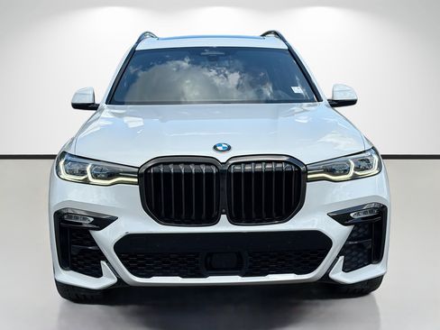 Used 2021 BMW X7 M50i w/ Dynamic Handling Package AWD/4WD image 8
