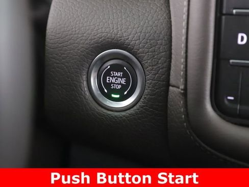 Used 2024 GMC Yukon Denali AWD/4WD image 25