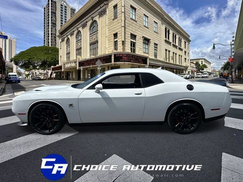 Used 2022 Dodge Challenger R/T Scat Pack w/ 1320 Plus Group RWD image 3