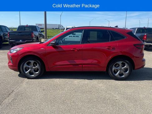 Used 2024 Ford Escape ST-Line w/ Tech Pack #1 FWD image 3