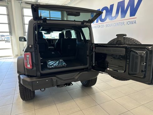 New 2026 Ford Bronco Outer Banks w/ Sasquatch Package AWD/4WD image 40