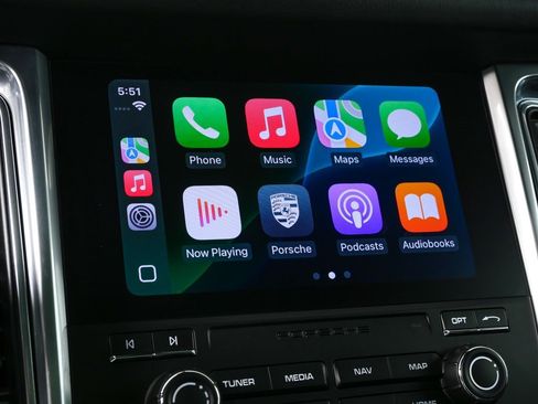 Certified 2017 Porsche Macan GTS image 17