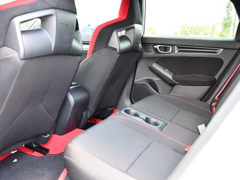 Used 2024 Honda Civic Type R image 18