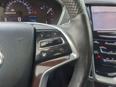 Used 2015 Cadillac SRX Luxury image 29