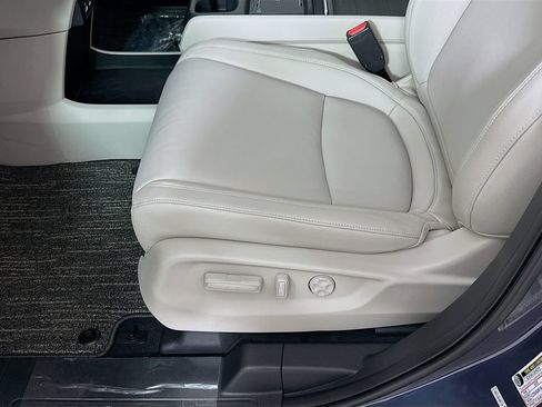 Used 2026 Honda Odyssey EX-L image 9