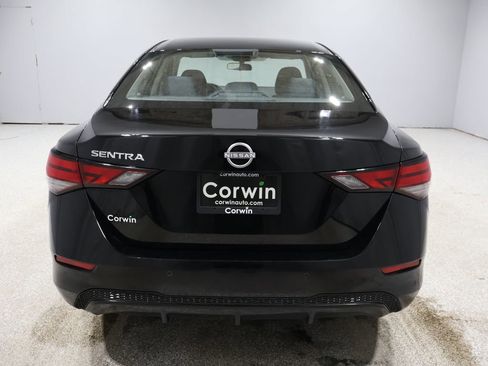 Used 2024 Nissan Sentra S image 3