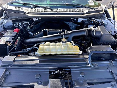 Used 2020 Ford F150 XLT AWD/4WD image 13